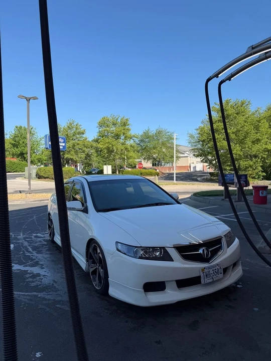 2004 Acura TSX 1st Gen - Image 2 of 2