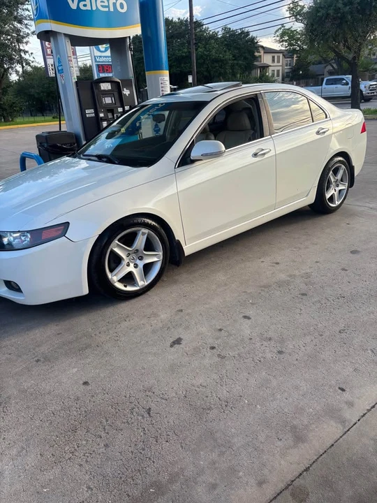 2004 Acura TSX 1st Gen - Image 3 of 8