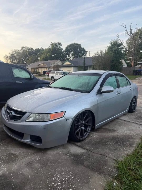 2004 Acura TSX 1st Gen - Image 2 of 6