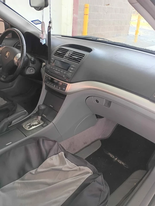 2004 Acura TSX 1st Gen - Image 8 of 17