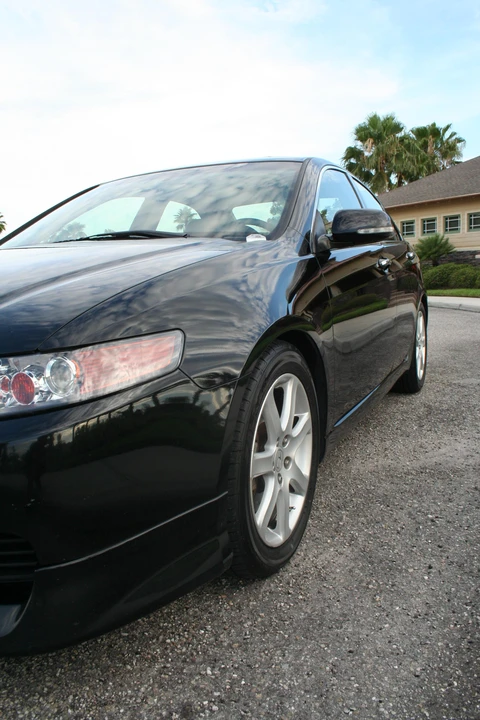 2004 Acura TSX 1st Gen - Image 4 of 8