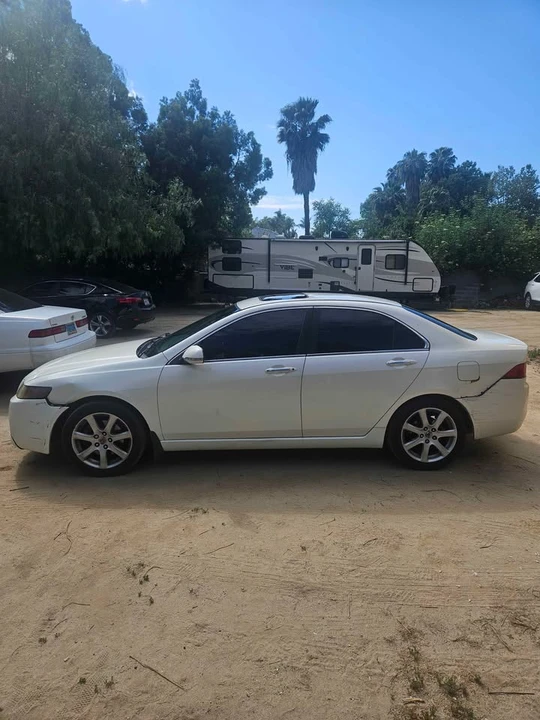 2004 Acura TSX 1st Gen - Image 2 of 10
