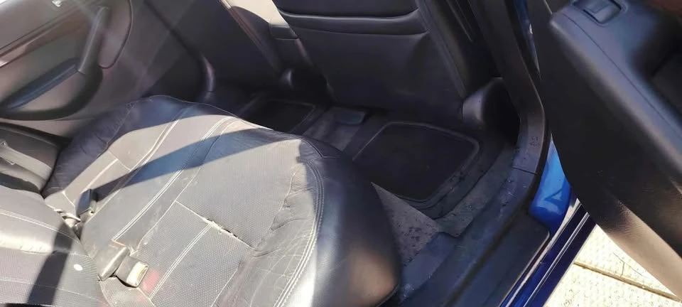 2004 Acura EL - Image 5 of 9