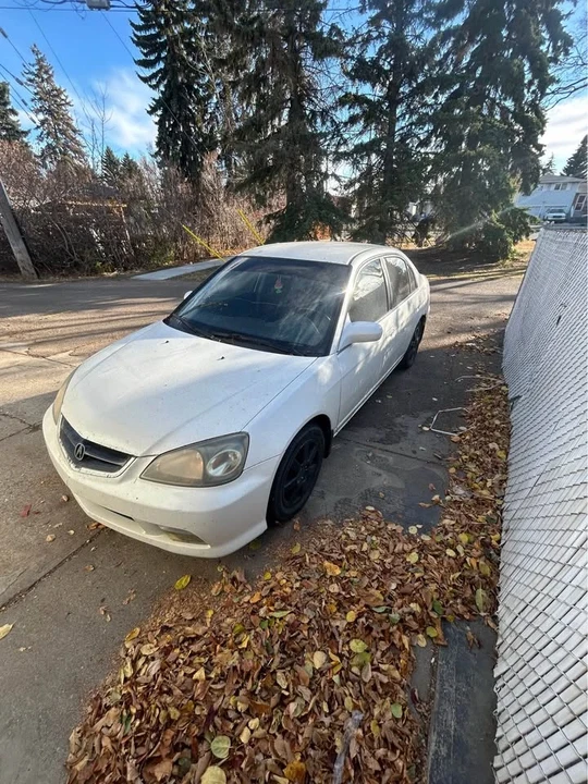2004 Acura EL - Image 3 of 8