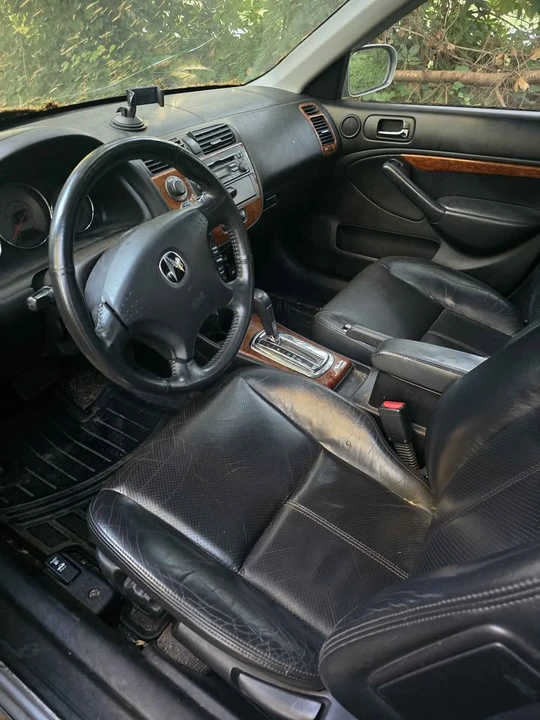 2004 Acura EL - Image 5 of 7