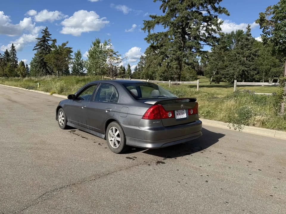 2004 Acura EL - Image 3 of 6
