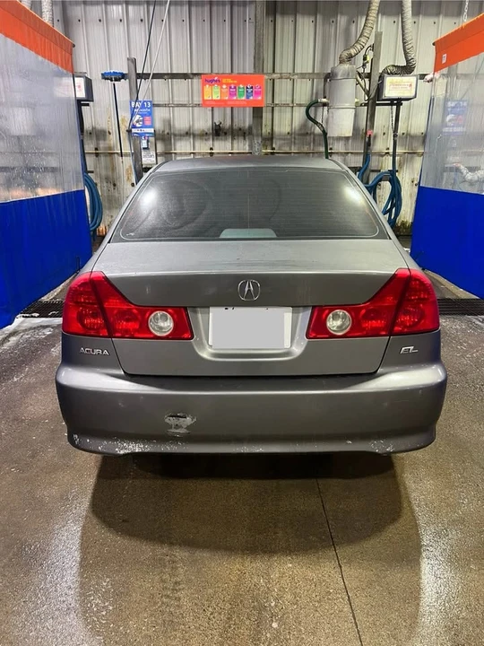 2004 Acura EL - Image 4 of 9