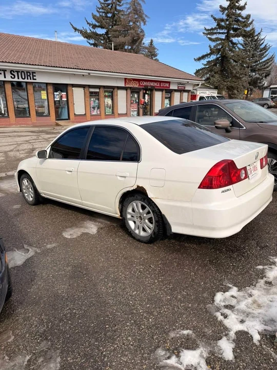 2004 Acura EL - Image 3 of 6