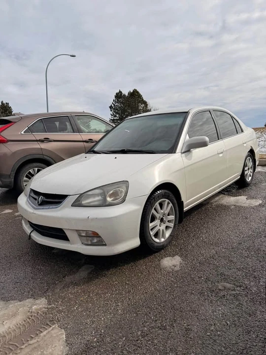 2004 Acura EL - Image 4 of 6