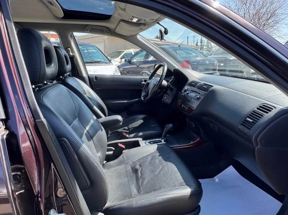 2004 Acura EL - Image 13 of 18