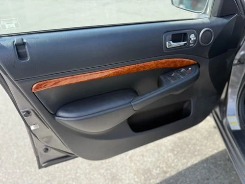 2004 Acura EL - Image 13 of 16