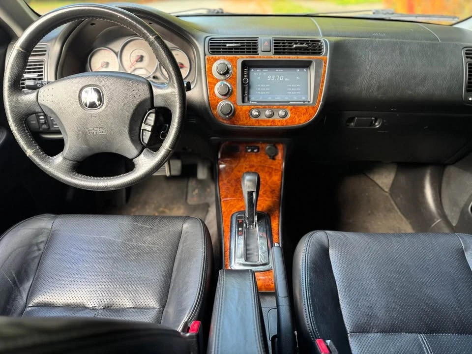2004 Acura EL - Image 8 of 12