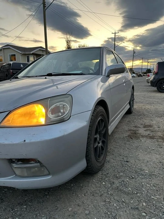 2004 Acura EL - Image 5 of 11