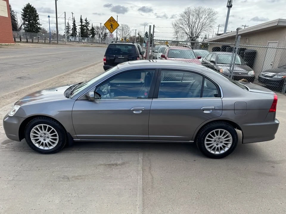 2004 Acura EL - Image 8 of 20