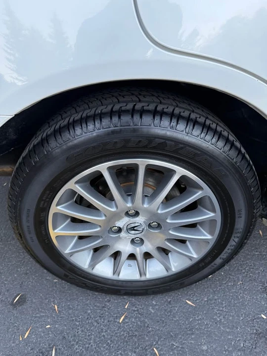 2004 Acura EL - Image 8 of 12
