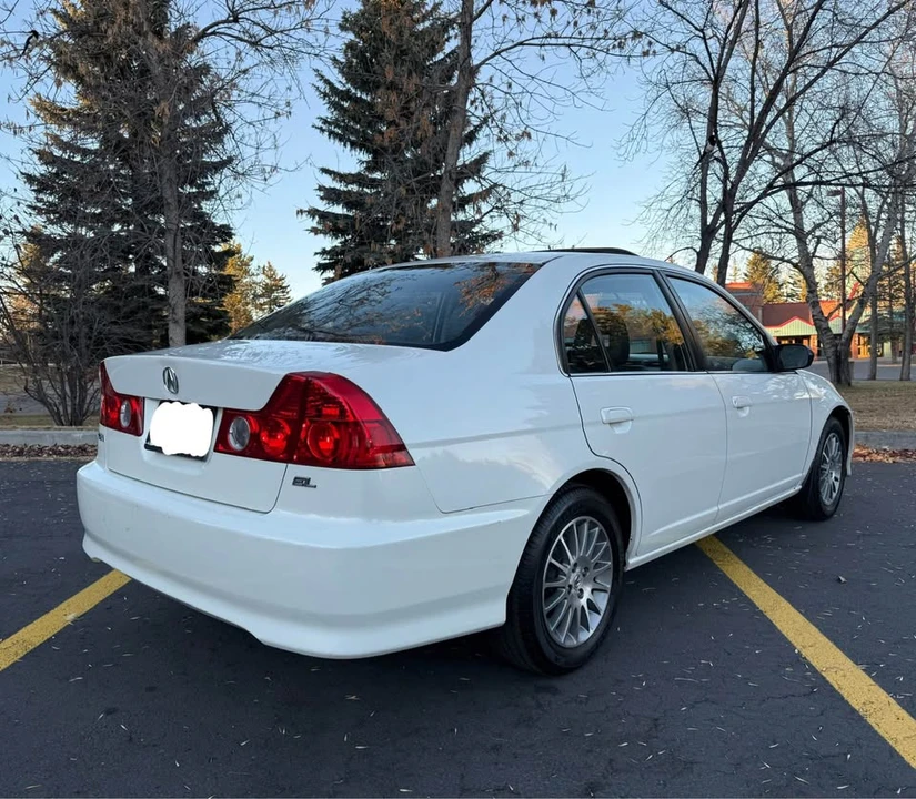 2004 Acura EL - Image 4 of 12