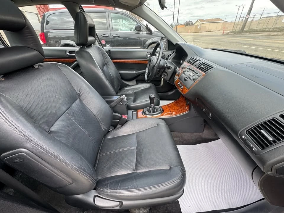 2004 Acura EL - Image 13 of 18