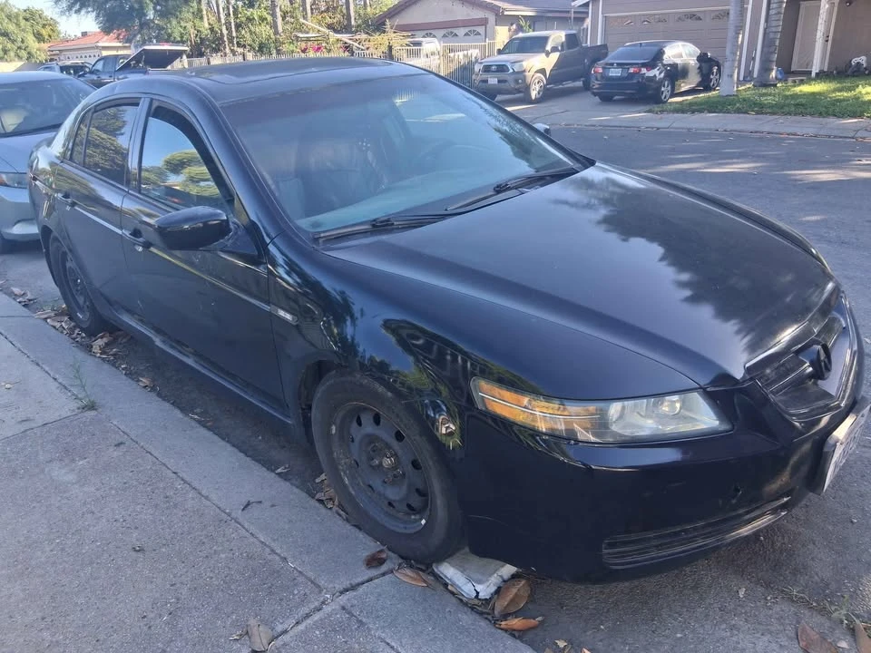 2004 Acura ILX - Image 2 of 4