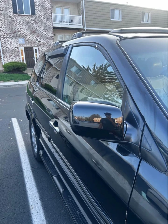 2004 Acura MDX 1st Gen - Image 3 of 5