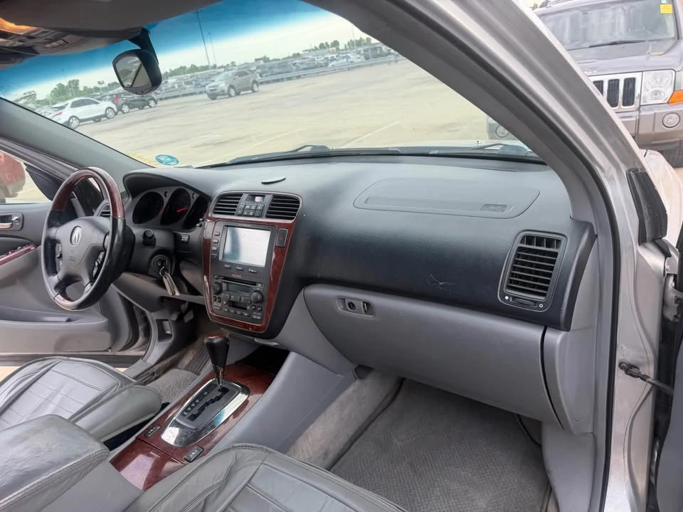 2004 Acura MDX 1st Gen - Image 9 of 16