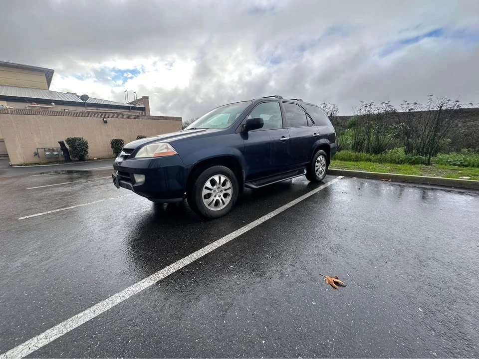 2004 Acura MDX 1st Gen - Image 3 of 13