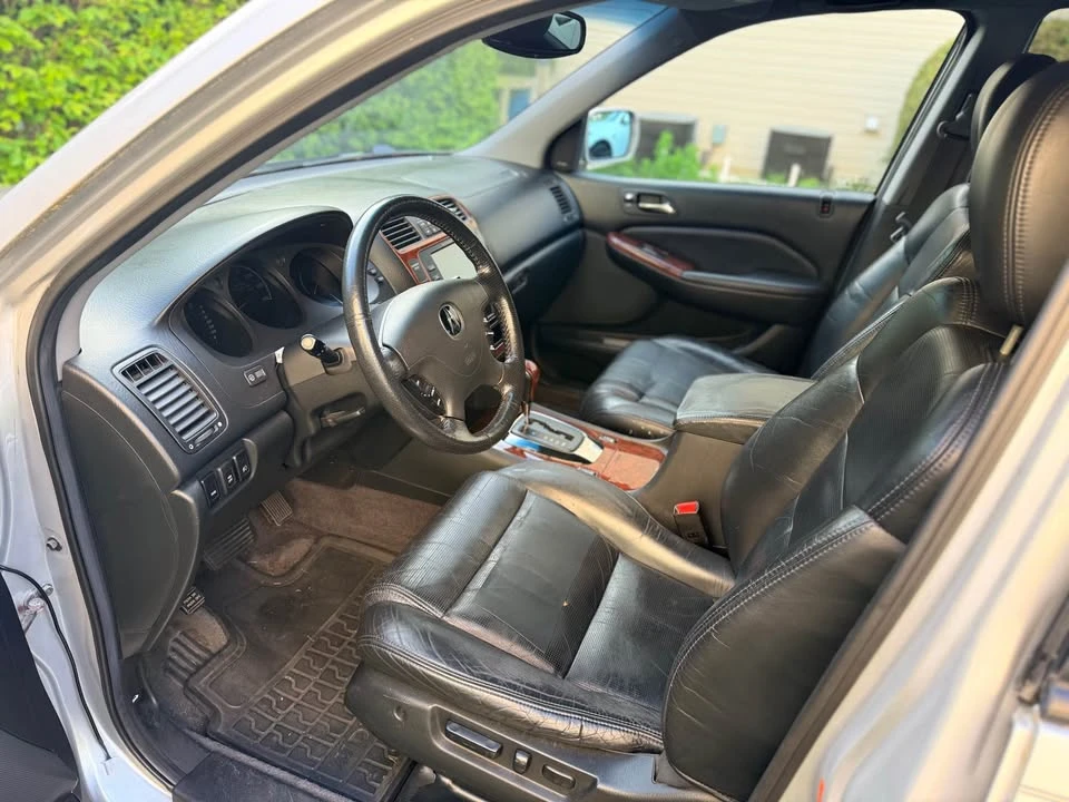 2004 Acura MDX 1st Gen - Image 5 of 11