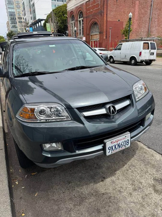 2004 Acura MDX 1st Gen - Image 2 of 4