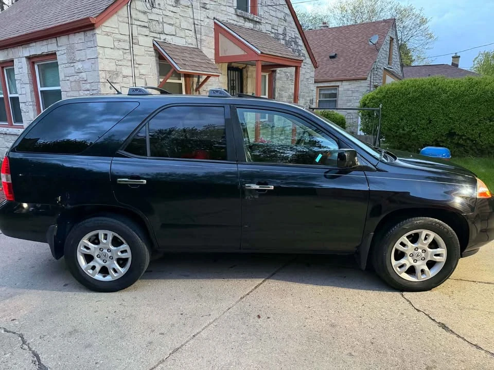 2004 Acura MDX 1st Gen - Image 5 of 15