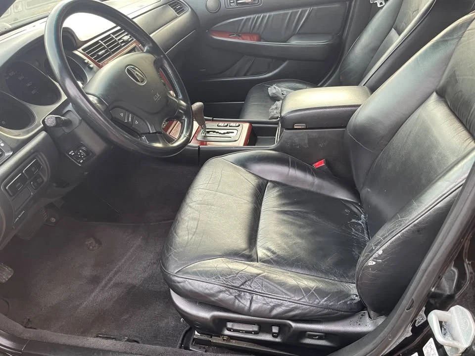 2004 Acura RL 1st Gen - Image 5 of 8