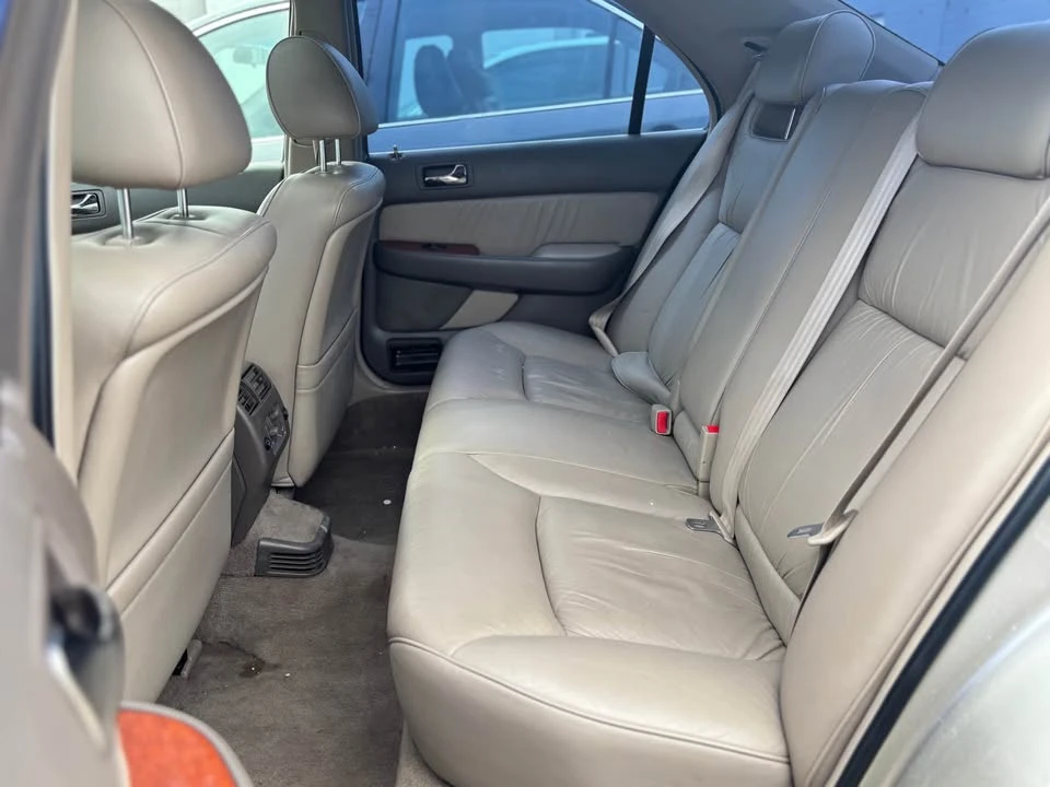 2004 Acura RL 1st Gen - Image 5 of 5