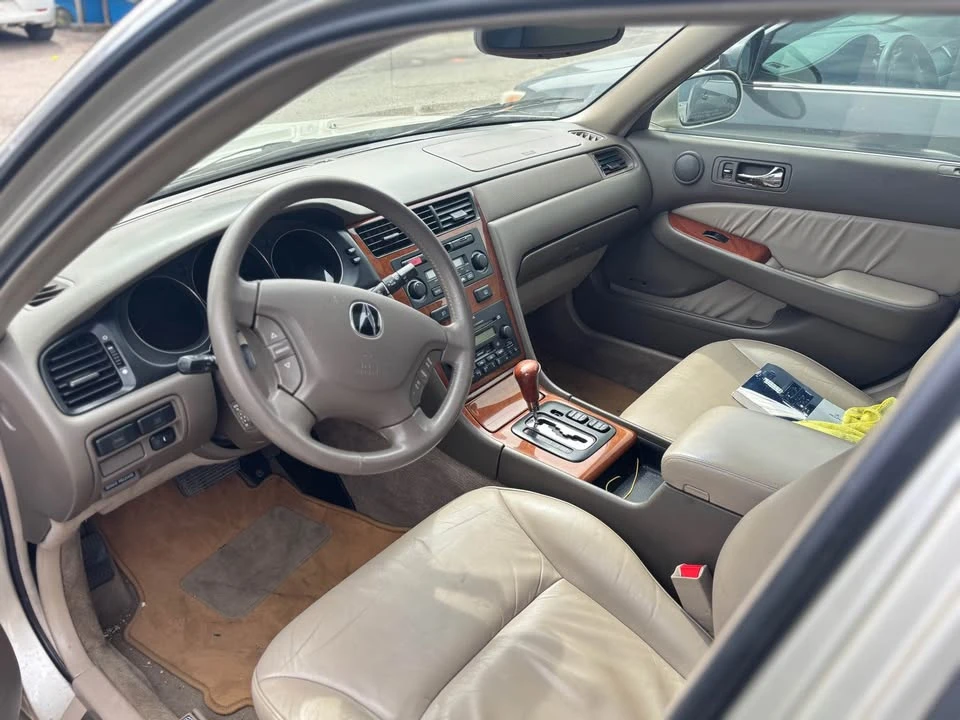 2004 Acura RL 1st Gen - Image 3 of 5