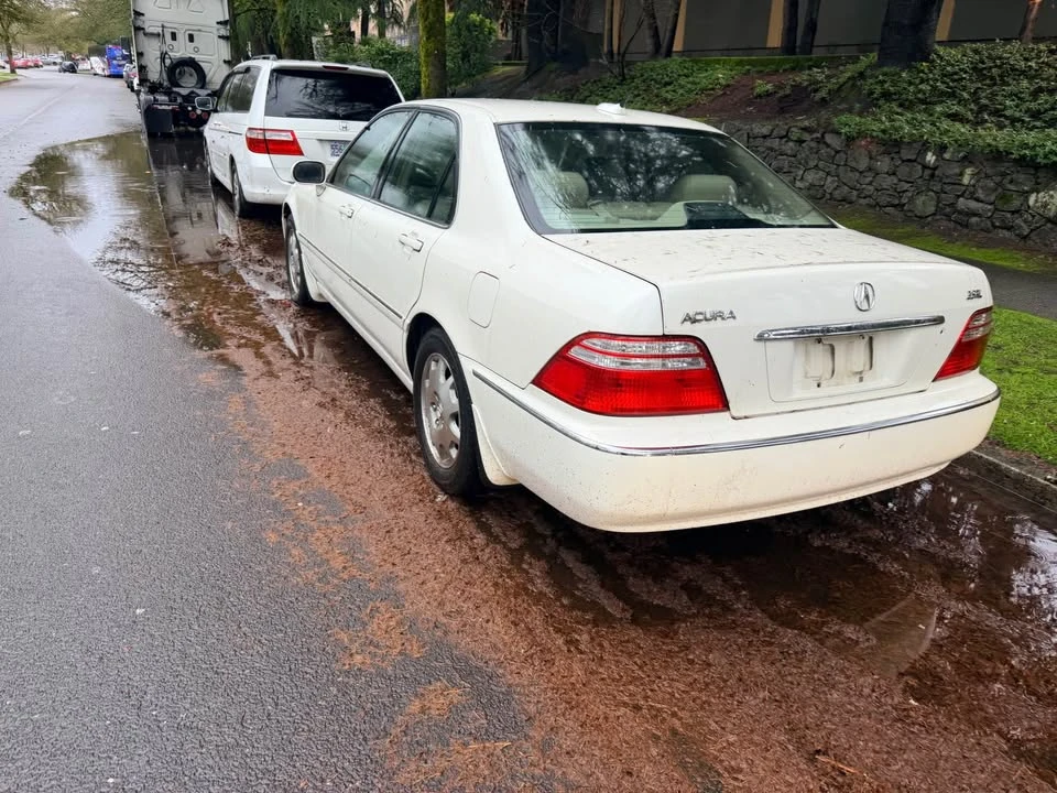 2004 Acura RL 1st Gen - Image 6 of 6