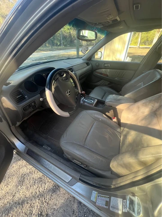 2004 Acura RL 1st Gen - Image 4 of 7