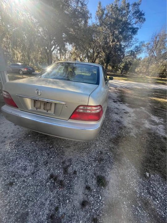 2004 Acura RL 1st Gen - Image 2 of 7
