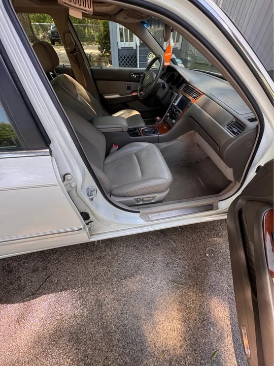 2004 Acura RL 1st Gen - Image 7 of 7