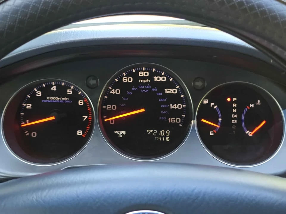2004 Acura RL 1st Gen - Image 14 of 17