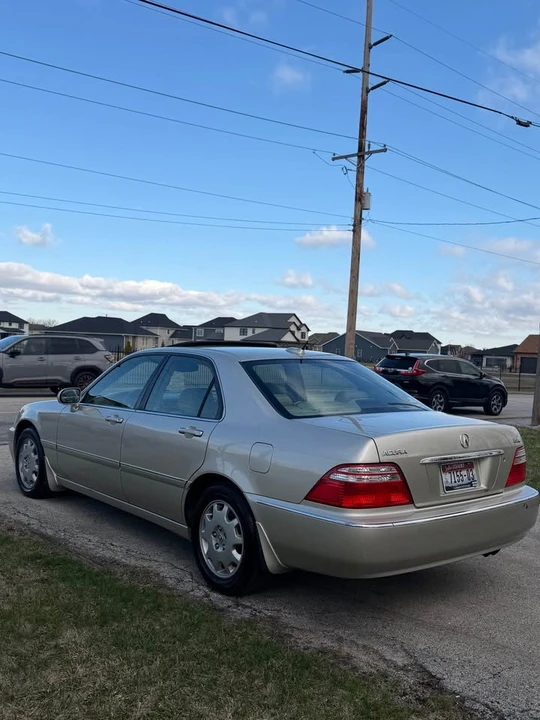 2004 Acura RL 1st Gen - Image 5 of 18