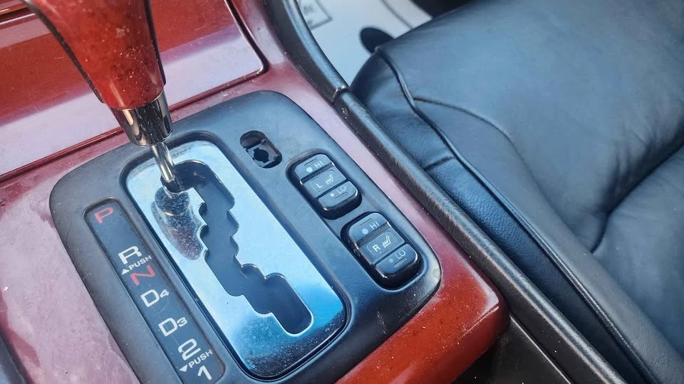 2004 Acura RL 1st Gen - Image 7 of 7
