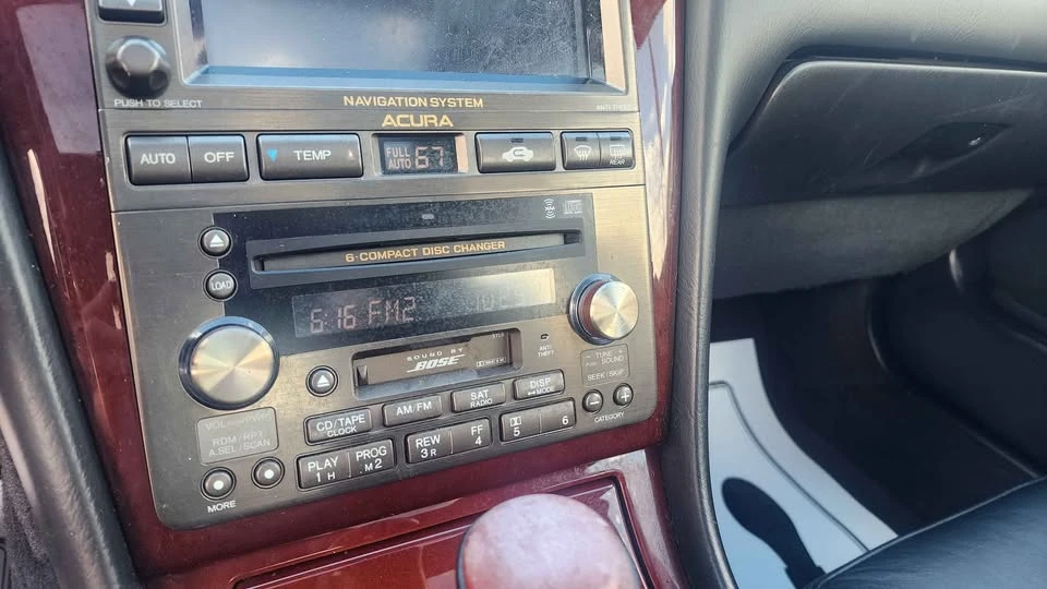 2004 Acura RL 1st Gen - Image 5 of 7