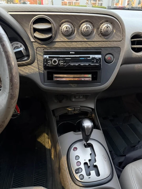 2004 Acura RSX - Image 6 of 7