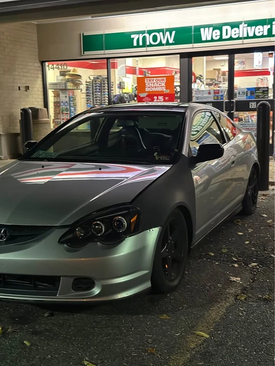 2004 Acura RSX - Image 2 of 7