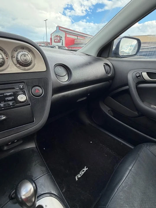 2004 Acura Integra 4th Gen - Image 9 of 10