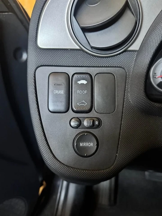 2004 Acura RSX - Image 7 of 20