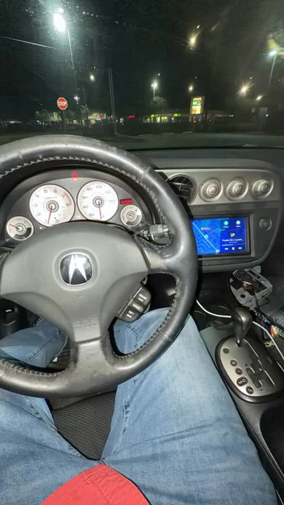 2004 Acura RSX - Image 9 of 10