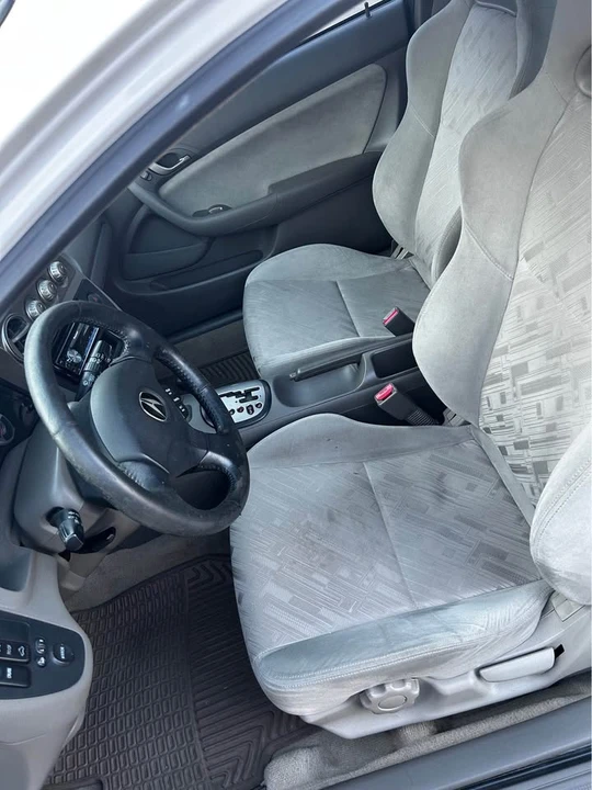 2004 Acura Integra 4th Gen - Image 9 of 14