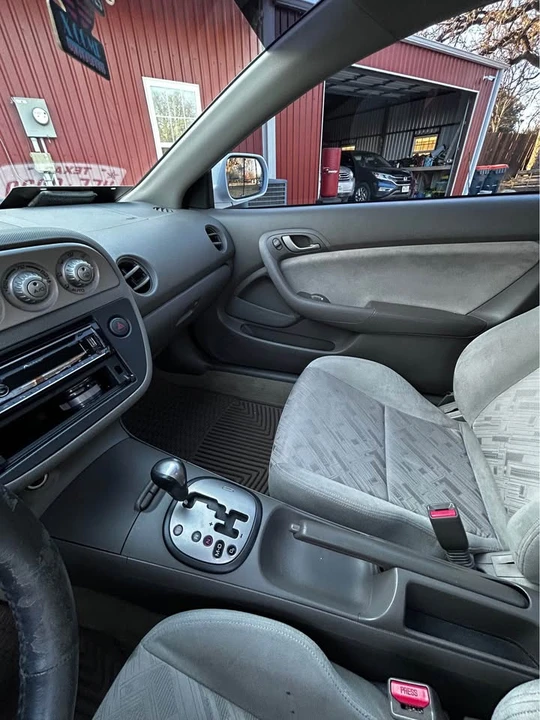 2004 Acura Integra 4th Gen - Image 11 of 14