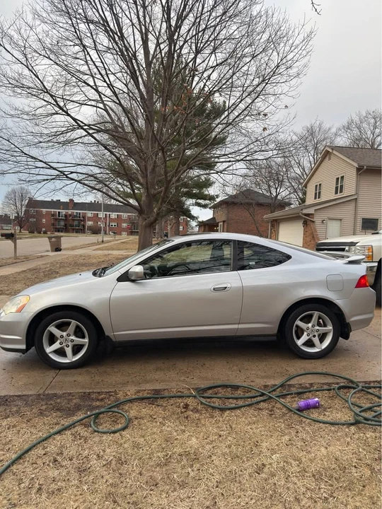 2004 Acura Integra 4th Gen - Image 2 of 11