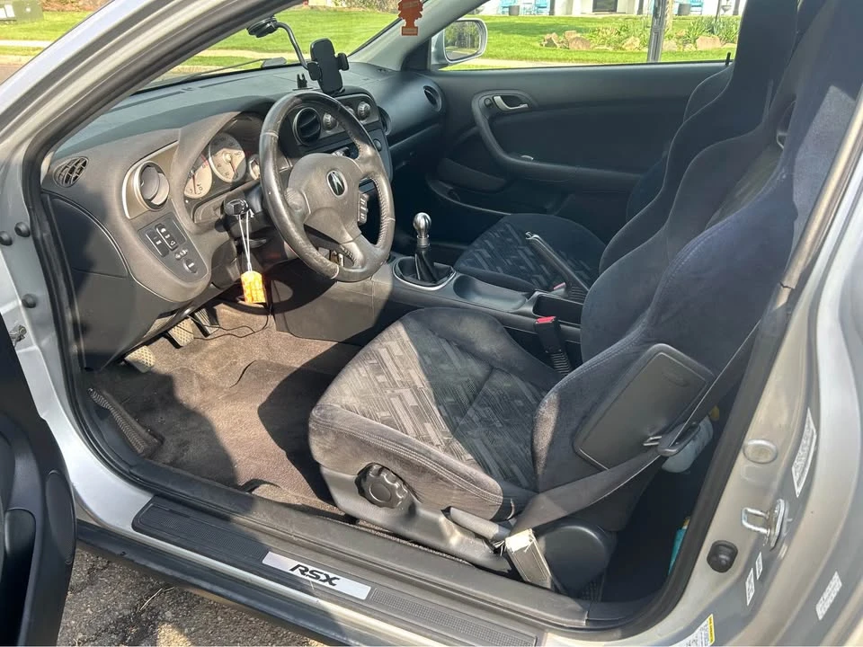 2004 Acura RSX - Image 8 of 10