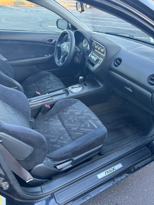 2004 Acura RSX Type-S - Image 8 of 12