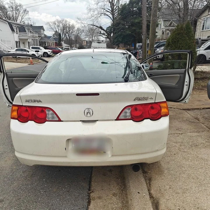2004 Acura Integra 4th Gen - Image 2 of 18